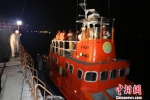 “莎莉嘉”来袭湛江港一工程船遇险41人获救 - 中国新闻社广东分社主办