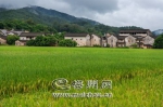 扶贫工作队结合下南村实际，计划发展旅游和特色种养。（连志城　摄） - Meizhou.Cn