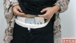 女子裤裆胸部藏64部iPhone在罗湖口岸入境被截获 - 新浪广东