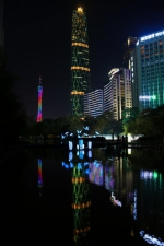 国际灯光节，华师人是夜空中最亮的蝶 - 华南师范大学