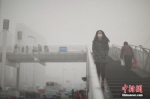环保部专家承认中国空气污染严重 治理需1.75万亿 - Meizhou.Cn
