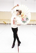 58岁的王心灵爱跳舞 - Meizhou.Cn
