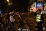 广州警方严密社会面防控  2017年迎新年活动期间羊城平安有序 - 广州市公安局