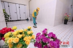 西安最美公厕 保洁员把厕所当成自己家 - News.Ycwb.Com