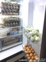 亲生的！网友年后打开冰箱 发现父亲塞了满箱饺子 - Meizhou.Cn