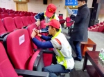 争做先锋　为青春代言——广州城建职业学院团委参加从化区“两会”志愿服务 - 教育厅