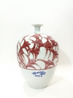 有喜感的陶艺艺术 龙海根陶艺作品在岭南美术馆展出 - Southcn.Com