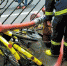 民宅起火 消火栓却被共享单车“团团包围” - 消防局
