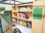 图文：大学生寝室里自建“迷你图书馆” - 广东电视网