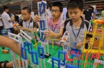广东800多名中小学生用机器人竞技 上演速度与激情 - 广东大洋网