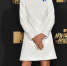 月光男孩着CALVIN KLEIN高领衫出席2017MTV电影电视颁奖礼 - Southcn.Com