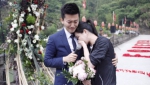 结束8年恋爱 吴敏霞含泪接受男友求婚 - 广东电视网