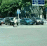 母亲节暖闻：天津交警搀扶老奶奶过马路，所有车辆停驶让行 - News.Timedg.Com