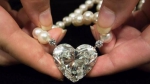 世界最大92克拉心形钻石拍卖逾亿元 破世界纪录 - 广东电视网