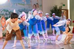 　①市特殊教育学校举行感恩联欢活动，听障学生表演舞蹈《传承》。　　 - Meizhou.Cn