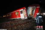 德国东部一列火车发生脱轨事故 致7人受伤 - News.Ycwb.Com