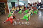 叶塘镇启蒙兴趣培训班表演舞蹈《校园的早晨》 - Meizhou.Cn