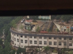 又一很重庆的建筑火了：屋顶上是马路 - 广东电视网