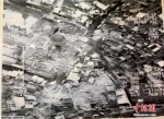 从空中拍摄的照片显示，努里清真寺及其宣礼塔损毁严重。 - News.Ycwb.Com