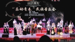 民乐演奏家们为桂城市民带来精彩表演。

通讯员/谢肖兰摄 - 新浪广东