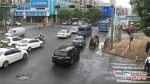 深圳孕妇紧急临产 巡防员摩托车开道保母子平安 - 新浪广东
