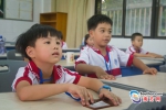 广外外校480名新生迎开学 一年级就开始住校 - 新浪广东