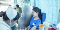 郑州汉子坚持献血17年 为保证血液质量几乎不吃肉 - 广东电视网