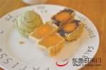 阿玲制作的蛋黄豆沙月饼 通讯员 紫凝 供图 - 新浪广东