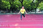 厉害了！ 广州42岁跳绳达人3个半小时连跳3万次 - News.Timedg.Com
