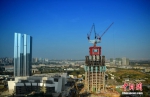 中国西部第一高楼建设进展顺利 高度已达150米 - News.Ycwb.Com