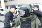 探秘广州“排爆专家”队伍——春节平安，他们在默默守护 - 广州市公安局
