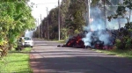 夏威夷火山喷发恐怖画面曝光：汽车被熔岩流缓缓淹没后爆炸 - News.Timedg.Com