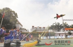 ■学生参加“让梦想飞翔”为主题的航模大赛 资料图 郑志波 摄 - 新浪广东