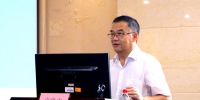 教育部长江学者卢晓中教授为我校教师作辅导报告 - 华南农业大学