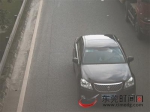 黑色小车超速被抓拍处罚 交警供图 - 新浪广东