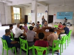 校医院医务人员与月翁村村委会成员进行座谈 - 华南师范大学