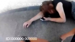 “我要睡觉！”杭州一姑娘坚持躺在马路边，究竟怎么了 - News.Timedg.Com