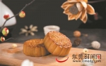中秋佳节市场月饼品种繁多 各地特色月饼你吃过几种 - 新浪广东
