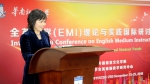 外国语言文化学院副院长黄丽燕主持会议 - 华南师范大学
