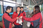 广州这群环卫工和公交司机提前收到冬至大礼包 - 广东大洋网