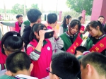 学生体验禁毒VR，向毒品说“不” - 广东大洋网