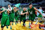 广州中学生篮球赛“燃爆” 省实四年三冠 - 体育局