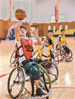 “我们是冠军！”广州残疾运动员在全国残运会上勇夺16金21银10铜 - 广东大洋网