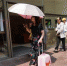 资料图：10月2日下午，香港尖沙咀广东道不见往年人头攒动的景象。中新社记者 张炜 摄 - 新浪广东
