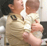 八月大婴儿地铁“走失” 一小时后重回家人怀抱 - 广东大洋网