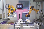机器人餐厅登陆广州引热议 机器人到底好用不？ - 广东大洋网