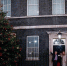 英国首相约翰逊被转入重症监护室 目前还意识清晰 - 新浪广东