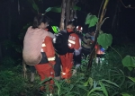 5名“驴友”迷路被困山中，消防5小时解救 - 广东大洋网