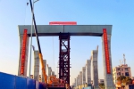 新白广城际铁路最后一片大跨度钢箱梁完成架设 - 广东大洋网