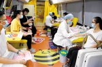 疫情以来广州献血车首进高校 临床用血压力有望缓解 - 新浪广东
